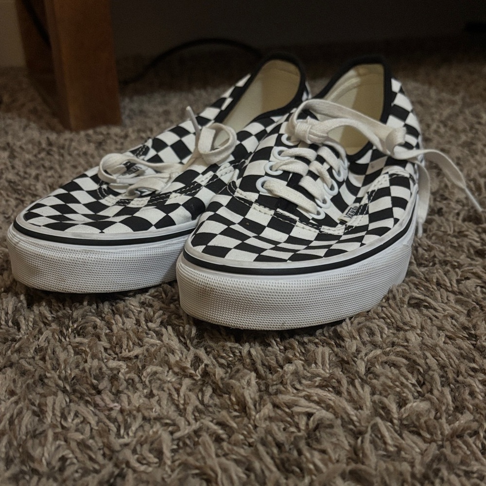 brand new checkered lace up vans
